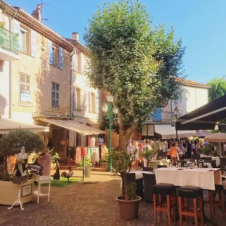 Apartman Proche Et Centre 2 Pieces Wifi&clim Sainte-Maxime