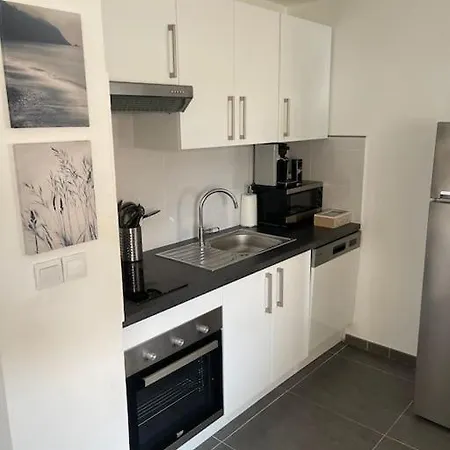 Proche Et Centre 2 Pieces Wifi&clim Apartment