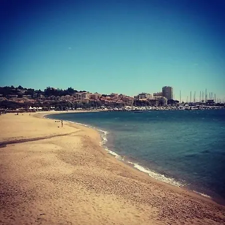 شقة Proche Et Centre 2 Pieces Wifi&clim