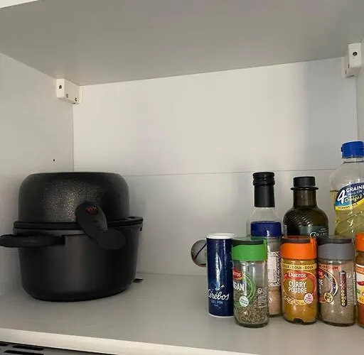 Proche Et Centre 2 Pieces Wifi&clim Apartment Sainte-Maxime