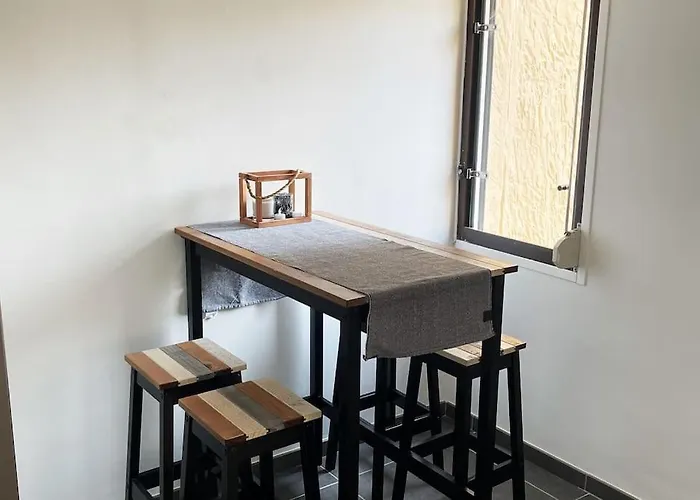 Proche Et Centre 2 Pieces Wifi&clim *